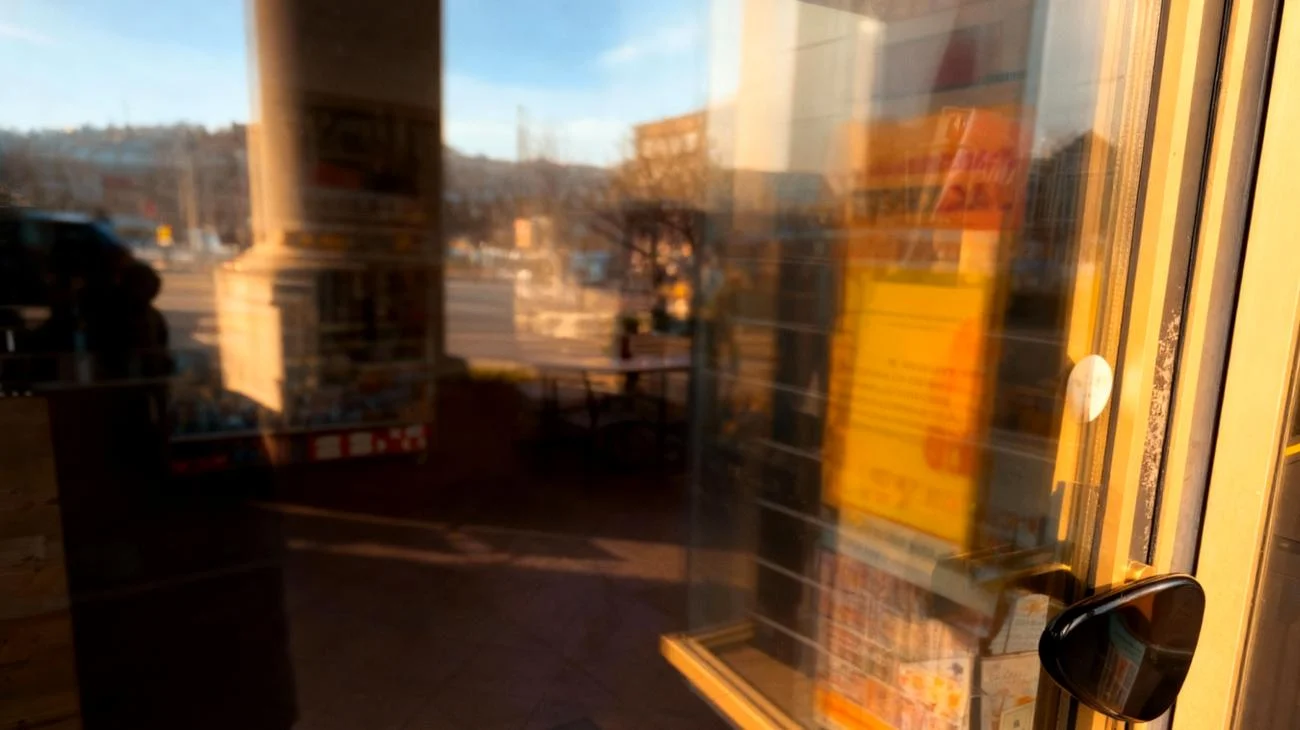 Stromausfall Stuttgart: Ampeln aus, Bahnen stehen, Internet weg – und das wegen einer Sekunde 2026-02-05T11:41:55.856Z"