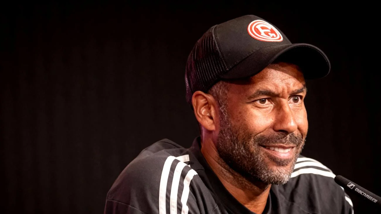 Werder Bremen holt Daniel Thioune: So rettete er schon Fortuna vor dem Absturz 2026-02-04T11:42:21.346Z"